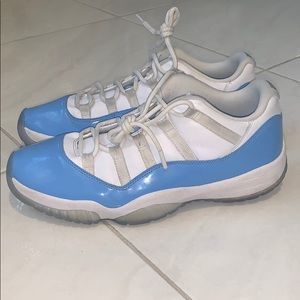 Men’s Jordan 11 Retro Low UNC